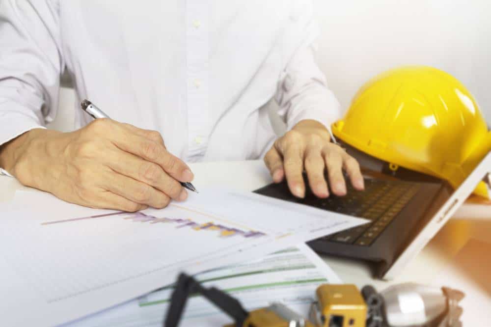 Les garanties proposées par une assurance décennale pour une entreprise de construction
