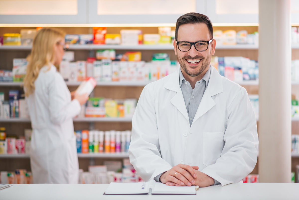 La formation d'un pharmacien au geste de vaccination