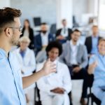 Présentiel, distanciel, mixte : quelle formule pour votre formation naturopathe ?